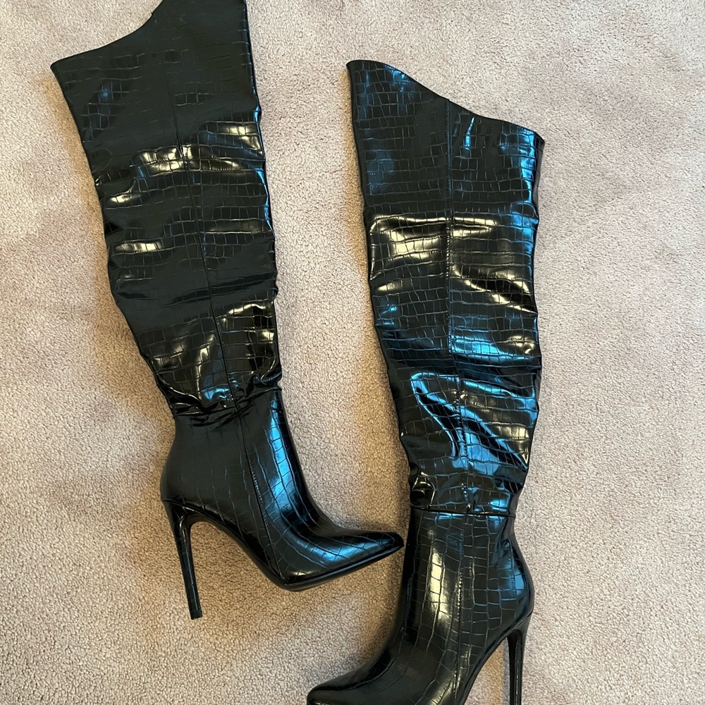 Fashion Nova Black Over the Knee Boots Stiletto Heel